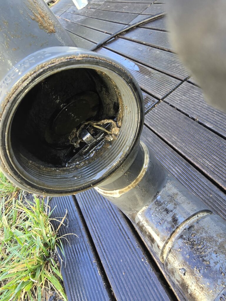 Diagnostic de panne sur pompe de relevage eaux chargé3 Diagnostic de panne sur pompe de relevage eaux charge3