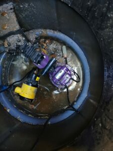 Entretien poste de relevage eaux chargé de toutes marques