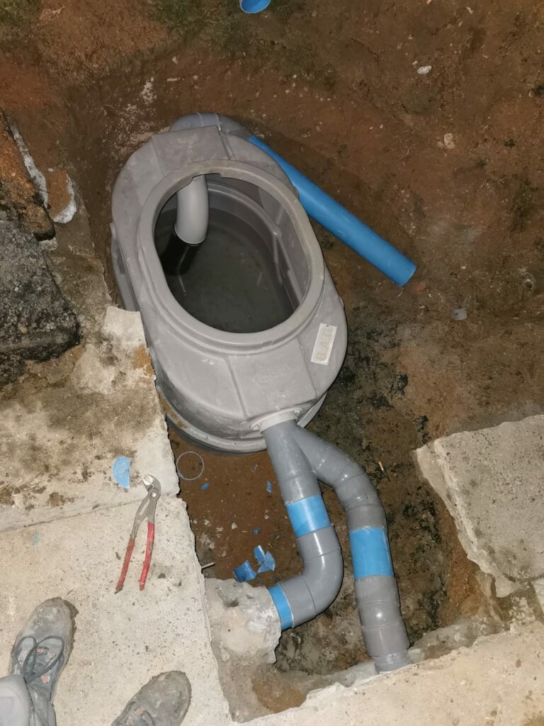 Instalation bac à graisse5 Instalation bac a graisse5