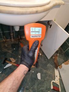 Réparation de fuite d'eau avec appareil électro-acoustique